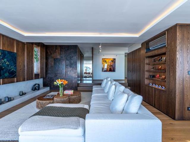 Apartment for sale in Cape Town, Western Cape