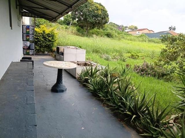 Apartment for rent in Chatsworth, Kwazulu-natal
