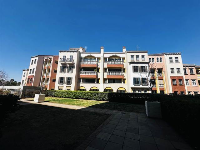 Apartment for sale in Johannesburg, East