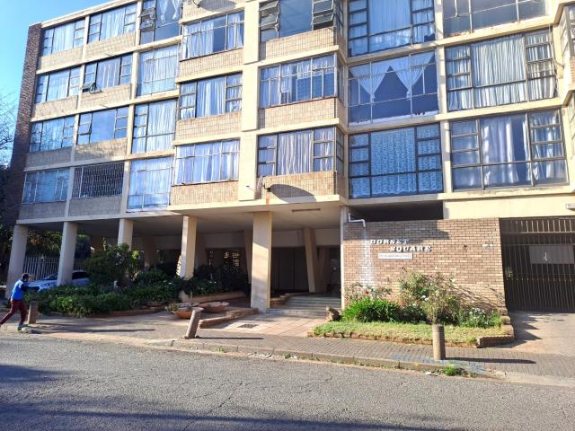 Apartment for sale in Vosloorus, Gauteng
