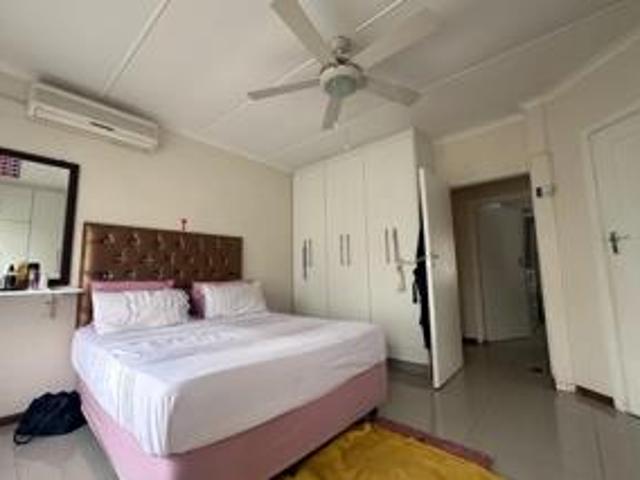 Apartment for sale in Seaview, Kwazulu-natal