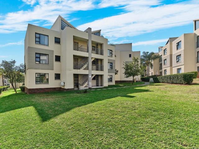 Apartment for rent in Sandton, City of Johannesburg Metropolitan Municipality