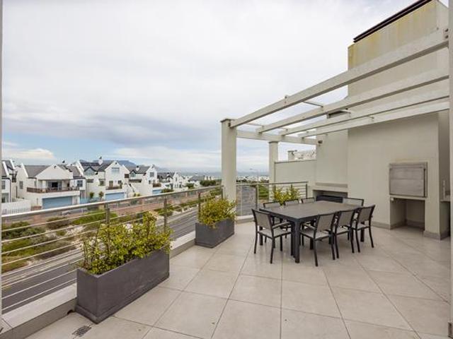 Apartment for sale in Cape Town, Western Cape
