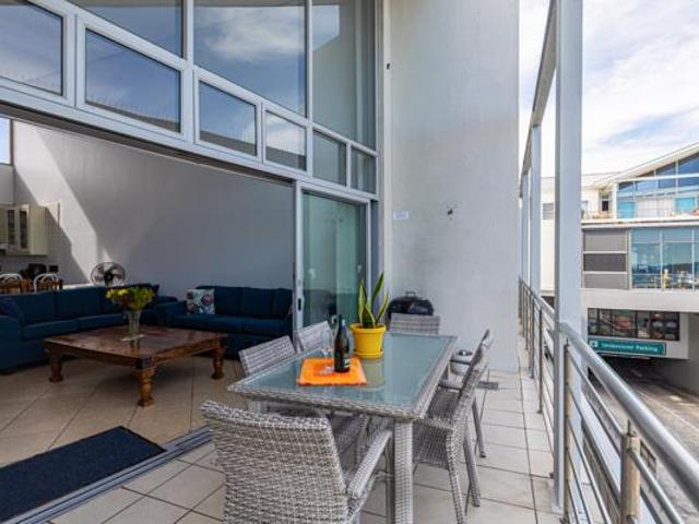 Apartment for sale in Cape Town, Western Cape
