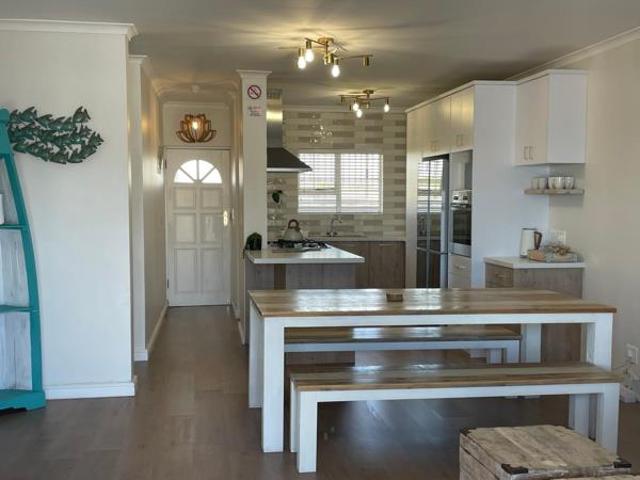 Apartment for sale in Cape Town, Western Cape