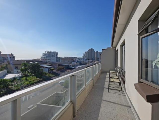 Apartment for sale in Cape Town, Western Cape