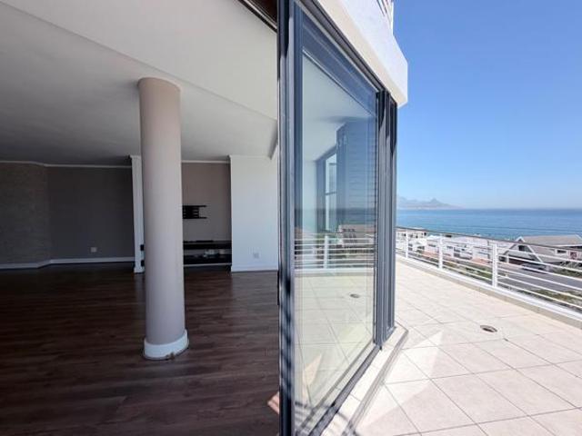 Apartment for sale in Cape Town, Western Cape