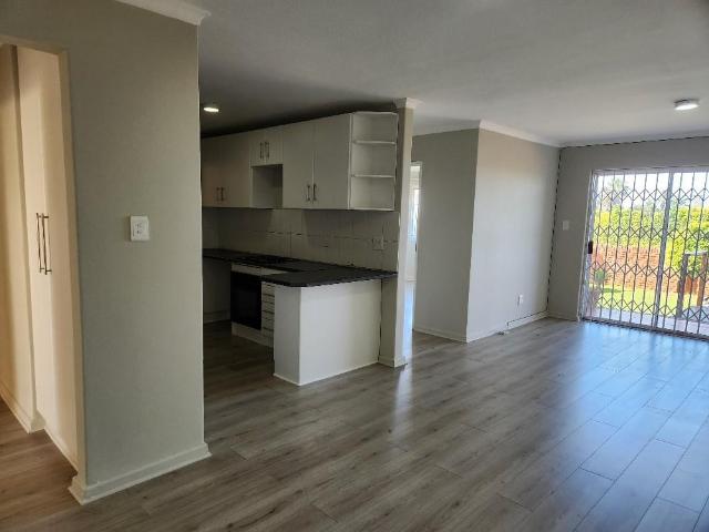 Apartment for sale in Port Elizabeth, Eastern Cape