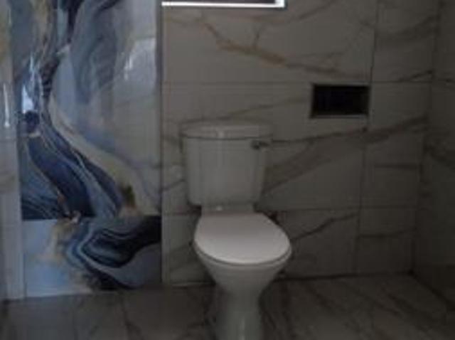 Apartment for rent in Seaview, Kwazulu-natal
