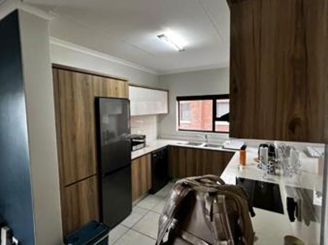 Apartment for rent in Waterkloof, Gauteng
