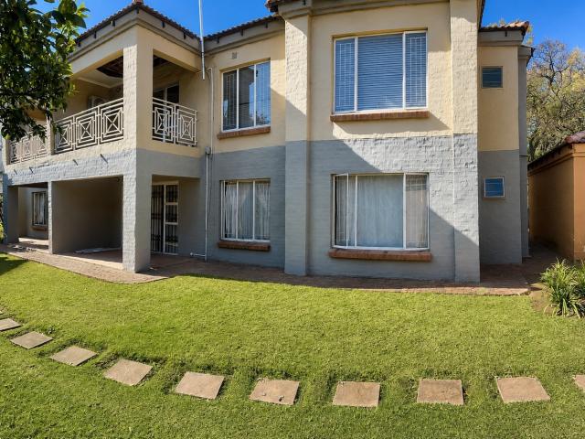 Apartment for sale in Tlhabane, North West