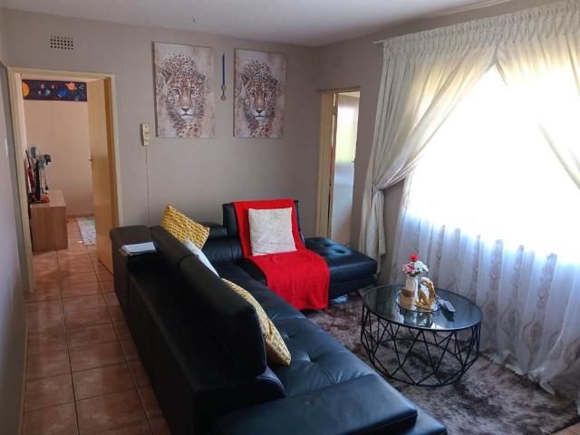 Apartment for sale in UMhlathuze Municipality, Kwazulu-natal