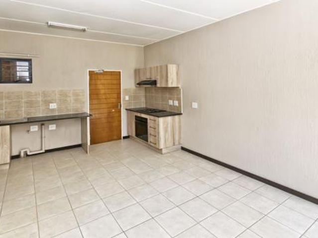 Apartment for rent in Jansenpark, City of Ekurhuleni Metropolitan Municipality