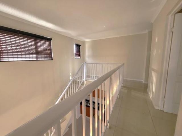 Apartment for sale in Mount Moreland, Kwazulu-natal