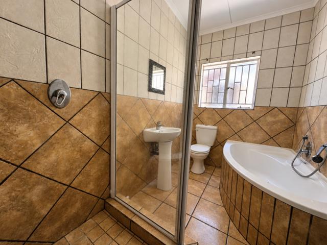 Apartment for sale in Brits, Madibeng Local Municipality