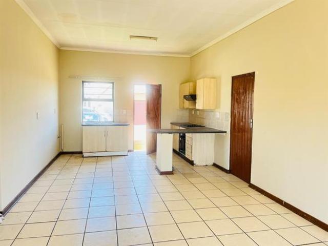 Apartment for sale in Hartbeespoort Dam Nature Reserve, North West