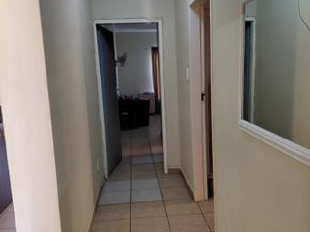 Apartment for sale in Hartbeespoort Dam Nature Reserve, North West