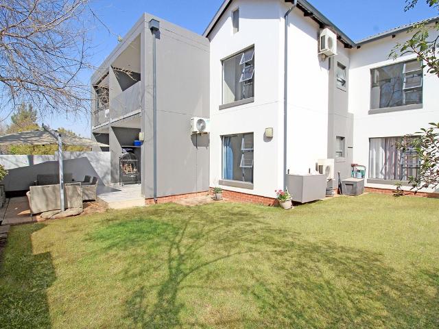 Apartment for sale in Gauteng