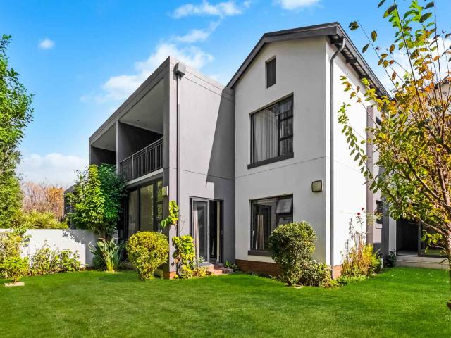 Apartment for sale in Gauteng