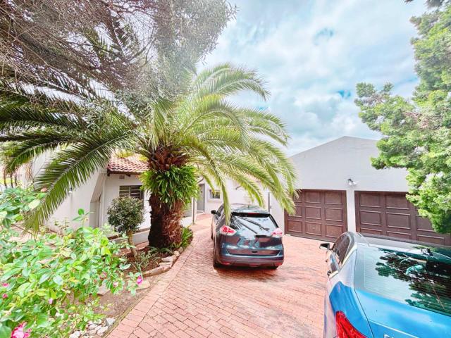 Townhouse for sale in Alexandra, Gauteng
