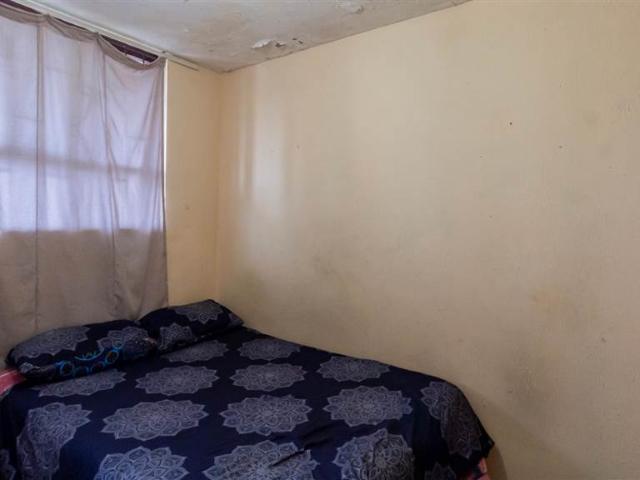 Apartment for sale in Seaview, Kwazulu-natal