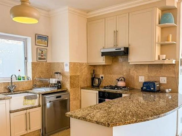 Apartment for rent in Cape Town, Western Cape