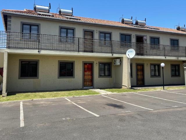 Apartment for sale in Phoenix, Kwazulu-natal