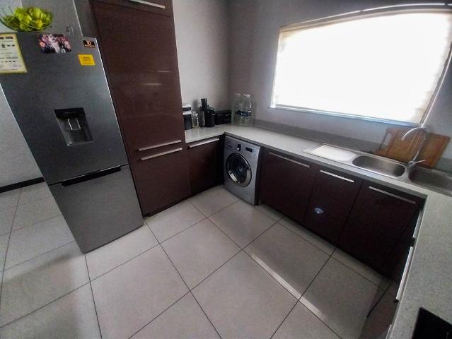 Apartment for sale in Vosloorus, Gauteng