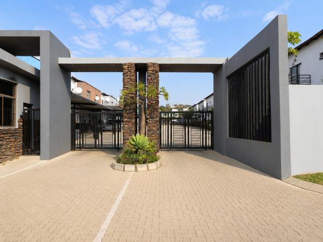 Apartment for sale in Tlhabane, North West