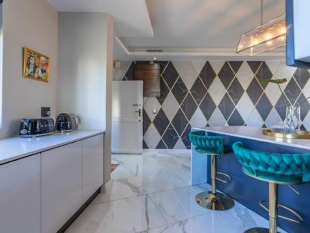 Apartment for sale in Cape Town, Western Cape