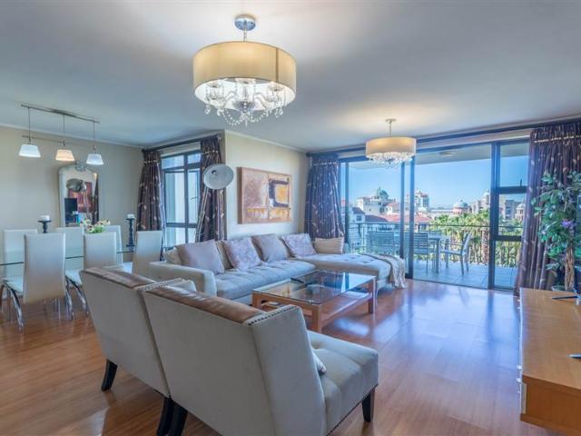 Apartment for sale in Cape Town, Western Cape