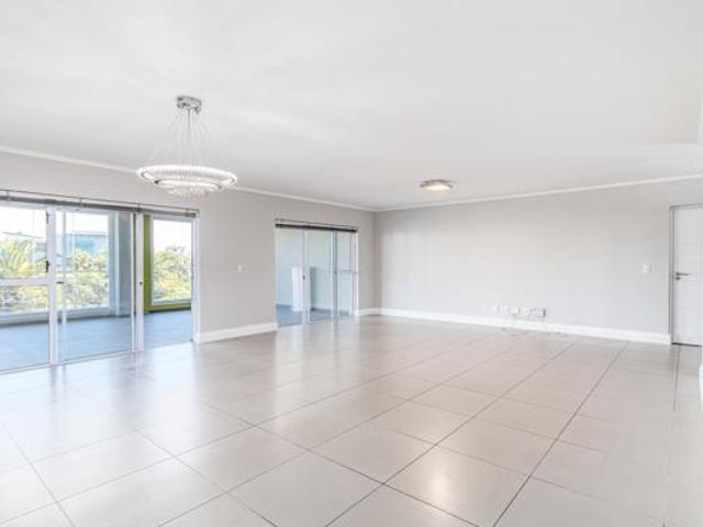 Apartment for sale in Cape Town, Western Cape