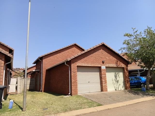 Apartment for rent in Akasia, Gauteng