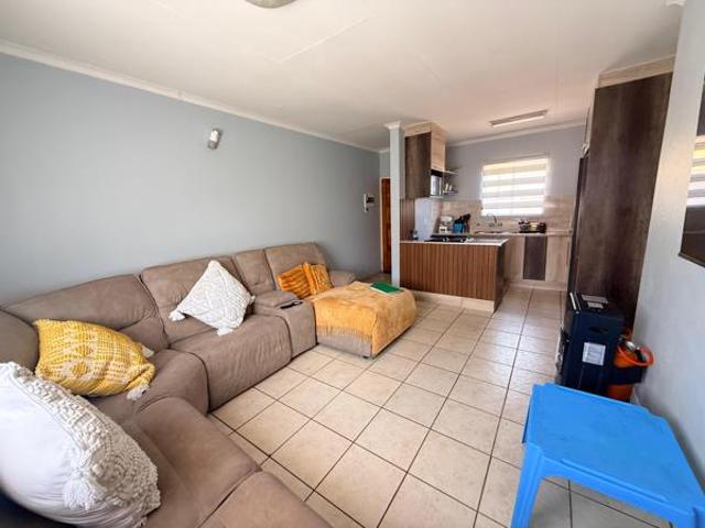 Apartment for rent in Waterkloof, Gauteng