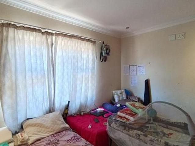 Apartment for sale in Seaview, Kwazulu-natal