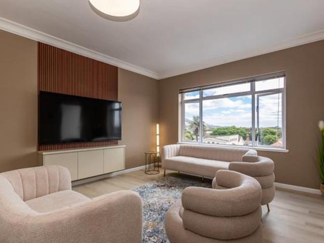 Apartment for sale in Cape Town, Western Cape