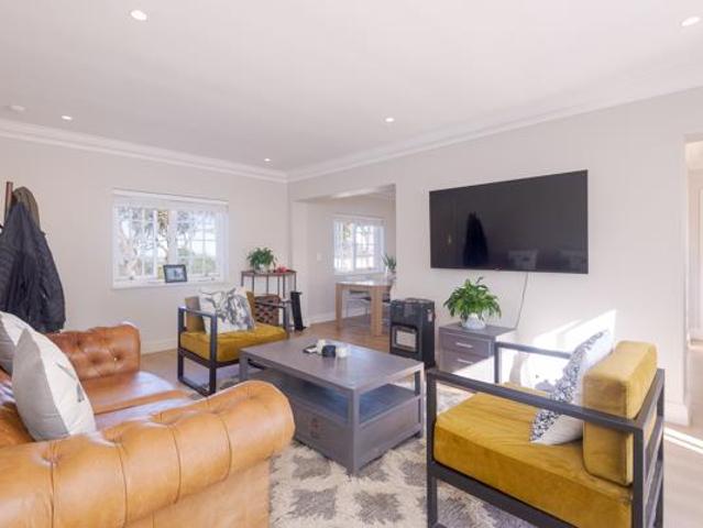 Apartment for sale in Cape Town, Western Cape