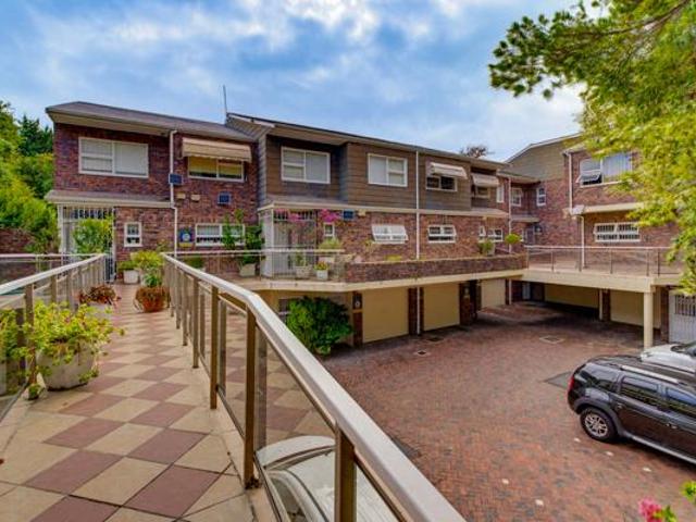 Apartment for sale in Cape Town, Western Cape