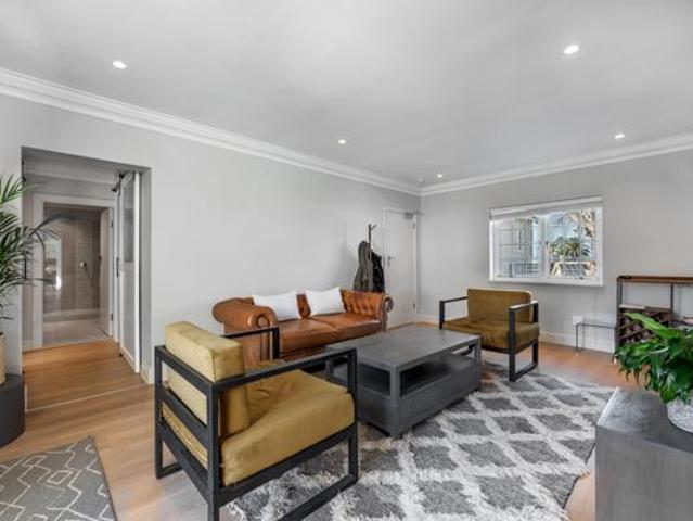 Apartment for sale in Cape Town, Western Cape