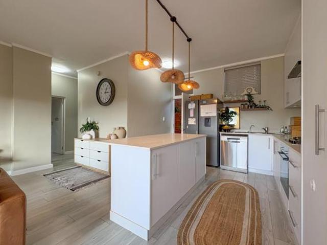 Apartment for rent in Seaview, Kwazulu-natal