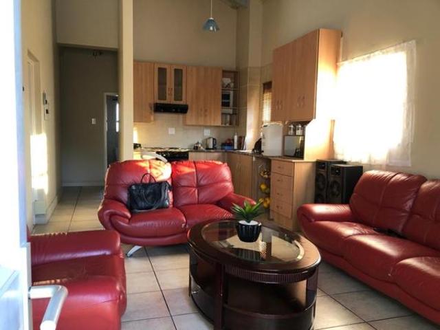 Apartment for sale in Dr Kenneth Kaunda, North West