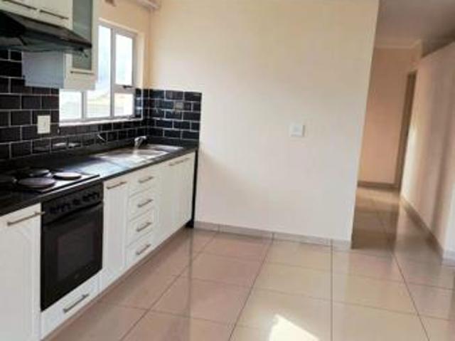 Apartment for sale in Mount Moreland, Kwazulu-natal