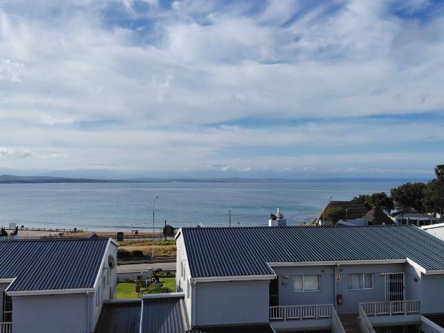 Apartment for sale in Groot Brak Rivier, Western Cape