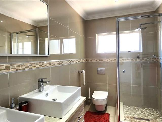 Apartment for sale in Kwazulu-natal