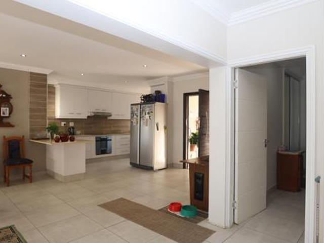 Apartment for sale in Kwazulu-natal