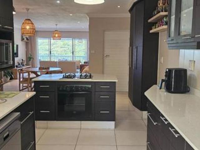 Apartment for sale in Kwazulu-natal