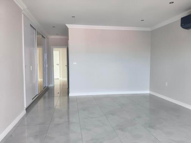 Apartment for sale in Kwazulu-natal