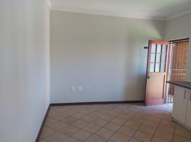 Apartment for rent in Potchefstroom, Tlokwe Local Municipality