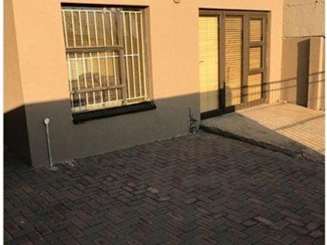 Apartment for rent in Diepkloof, Vosloorus