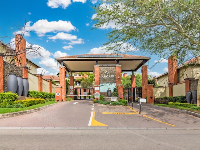 Apartment for sale in Alexandra, Gauteng